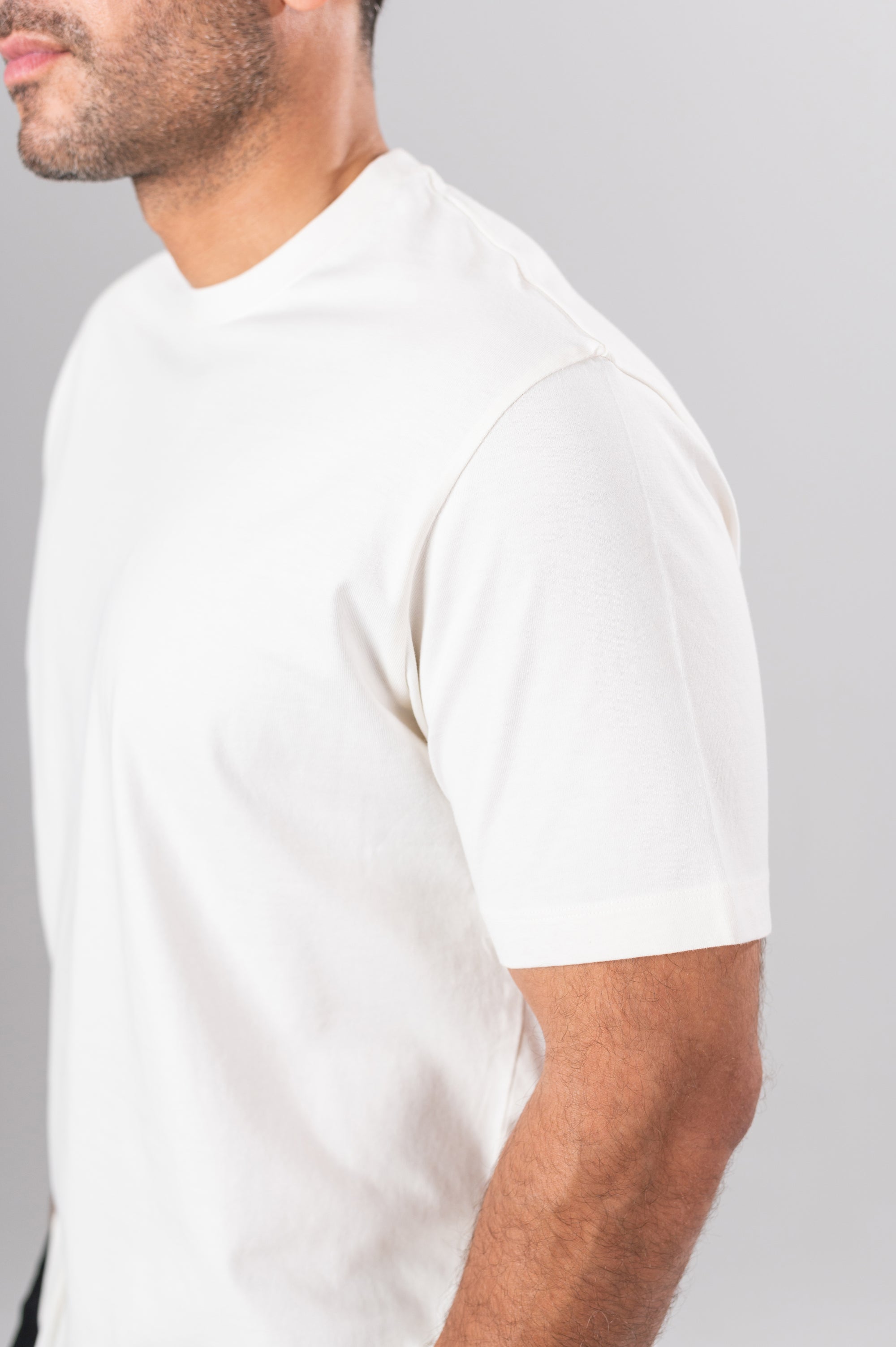 ADRIANO BASIC T-SHIRT - Off White