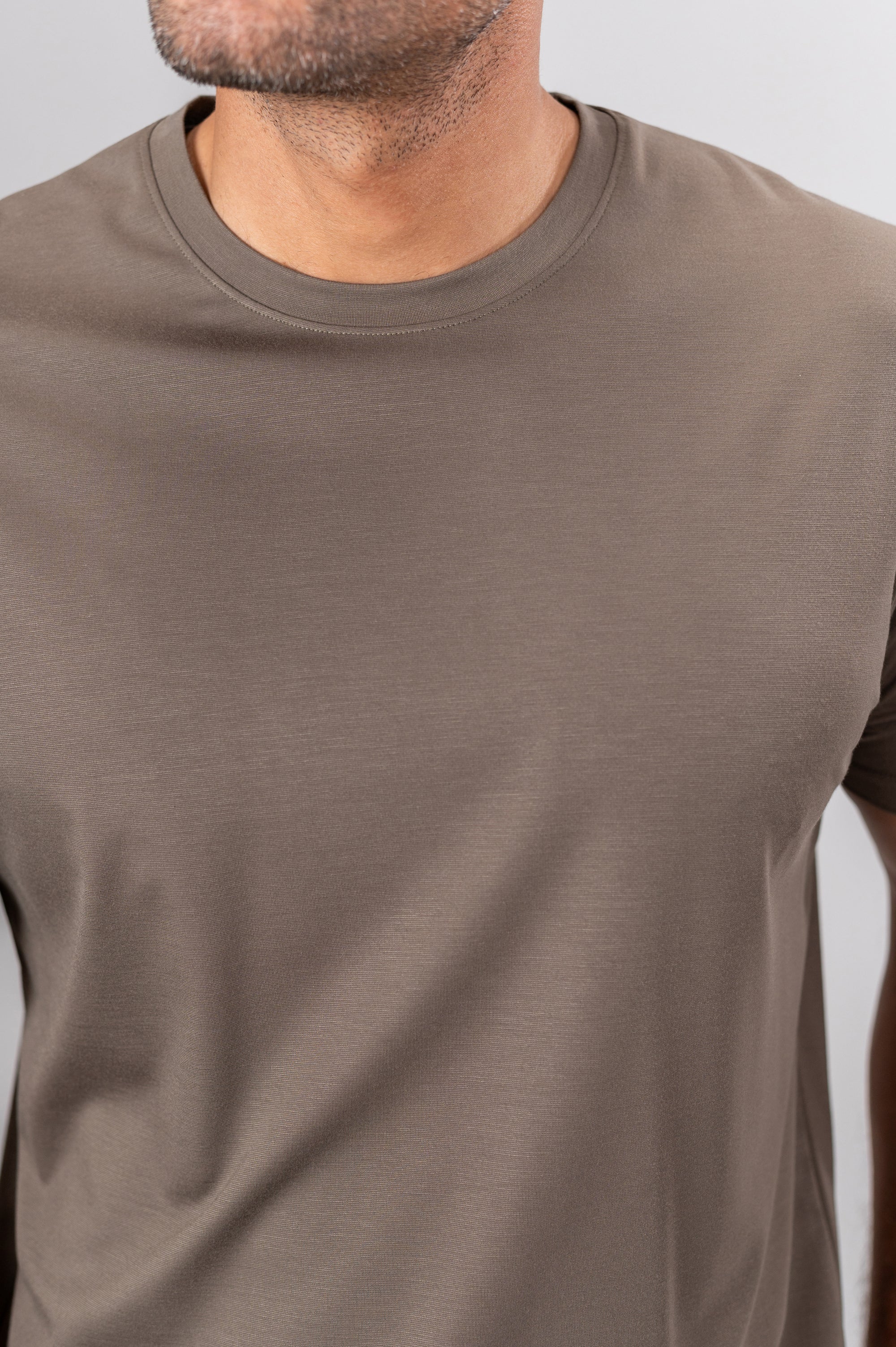 NARIO CREW NECK T-SHIRT - Olive