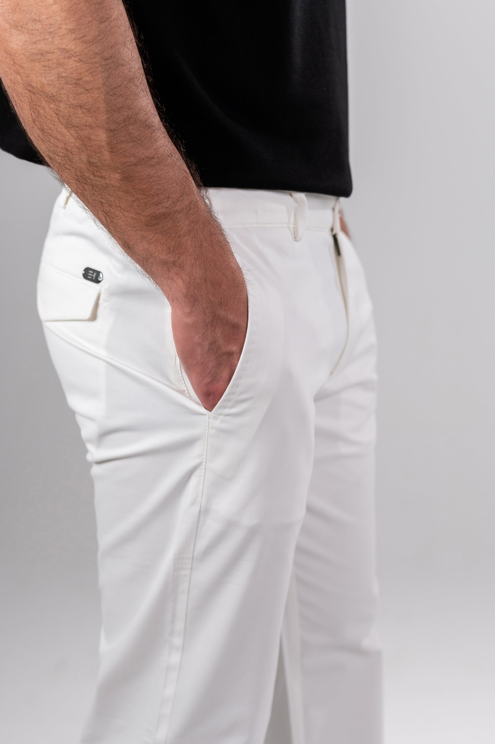 LONIX CLASSIC PANTS - White